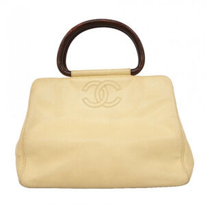 CHANEL White Caviar Leather Bag